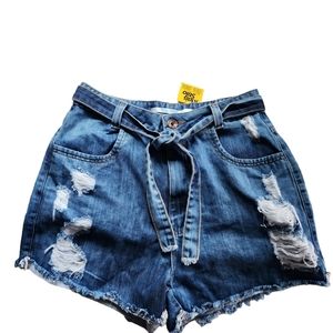 NWT Melinda Women's Distressed Jean Shorts Size 42 (US 14)